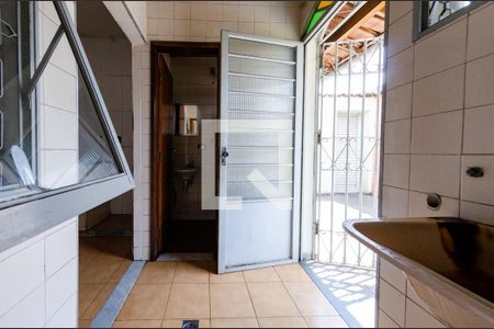 Apartamento para alugar com 80m², 3 quartos e sem vaga