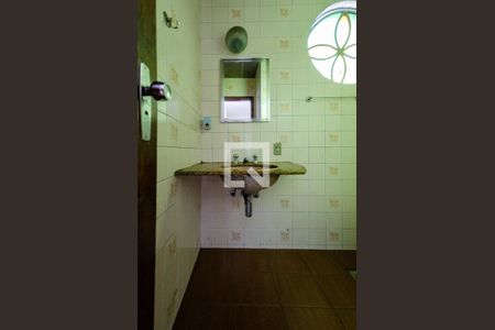 Apartamento para alugar com 80m², 3 quartos e sem vaga