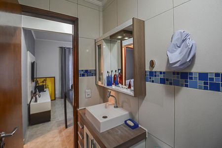 Apartamento à venda com 64m², 2 quartos e 1 vagaBanheiro