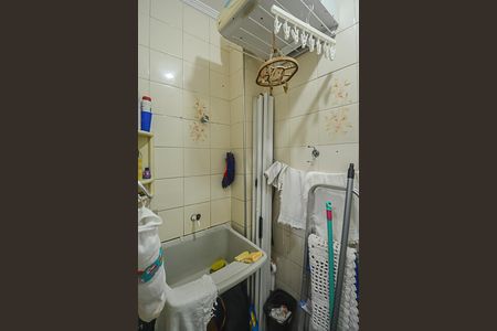 Apartamento à venda com 64m², 2 quartos e 1 vagaÁrea de Serviço