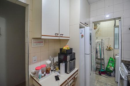 Apartamento à venda com 64m², 2 quartos e 1 vagaCozinha