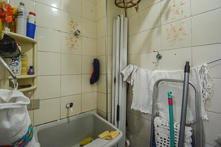 Apartamento à venda com 64m², 2 quartos e 1 vagaÁrea de Serviço