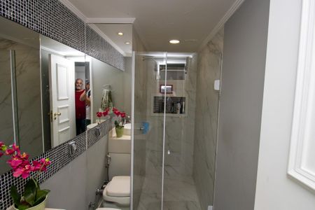 Apartamento à venda com 193m², 2 quartos e 2 vagasBanheiro Social