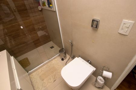 Apartamento à venda com 193m², 2 quartos e 2 vagasBanheiro/Suite