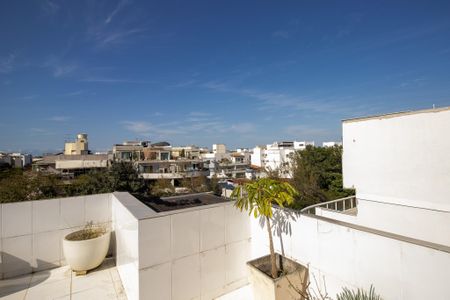Apartamento à venda com 193m², 2 quartos e 2 vagasTerraço