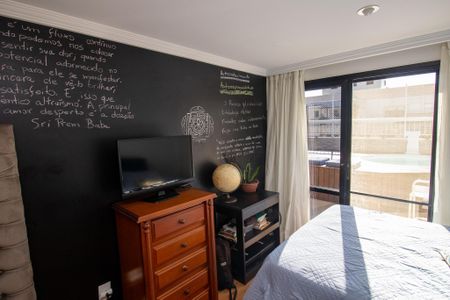 Apartamento à venda com 193m², 2 quartos e 2 vagasQuarto 