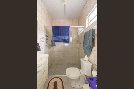 Casa à venda com 270m², 2 quartos e 50 vagas Casa à venda com 270m², 2 quartos e 50 vagasBanheiro da Suíte 2