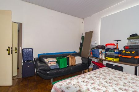 Casa à venda com 270m², 2 quartos e 50 vagas Casa à venda com 270m², 2 quartos e 50 vagasQuarto 1