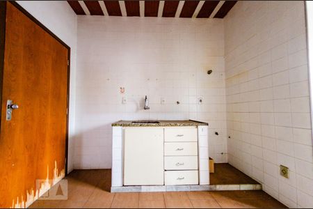 Apartamento para alugar com 80m², 3 quartos e sem vaga