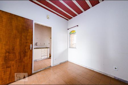 Apartamento para alugar com 80m², 3 quartos e sem vaga