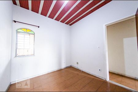 Apartamento para alugar com 80m², 3 quartos e sem vaga