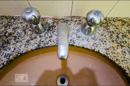 Apartamento para alugar com 80m², 3 quartos e sem vaga