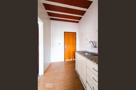 Apartamento para alugar com 80m², 3 quartos e sem vaga