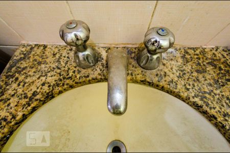 Apartamento para alugar com 80m², 3 quartos e sem vaga