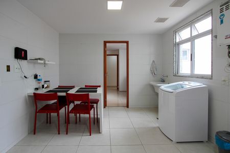 Apartamento à venda com 340m², 3 quartos e 2 vagasCozinha