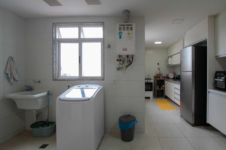 Apartamento à venda com 340m², 3 quartos e 2 vagasÁrea de Serviço