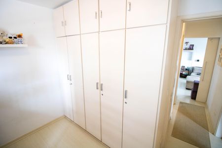 Apartamento à venda com 71m², 2 quartos e 2 vagasQuarto 1