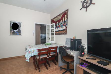 Sala de apartamento à venda com 2 quartos, 65m² em Passo D’areia, Porto Alegre