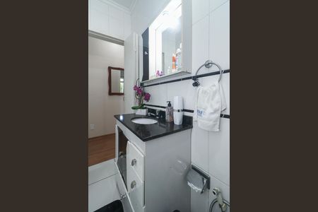 Apartamento à venda com 65m², 2 quartos e sem vagaBanheiro