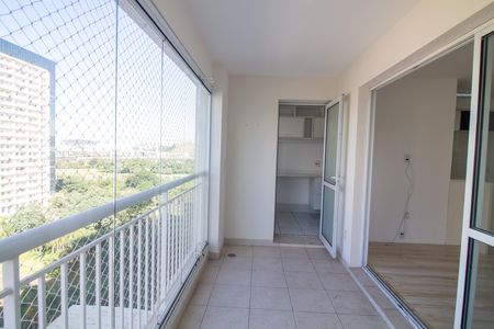 Apartamento para alugar com 65m², 2 quartos e 1 vaga Apartamento para alugar com 65m², 2 quartos e 1 vagaVaranda