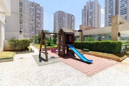Apartamento para alugar com 65m², 2 quartos e 1 vaga Apartamento para alugar com 65m², 2 quartos e 1 vagaÁrea comum - Playground