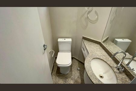 Apartamento à venda com 260m², 3 quartos e 3 vagasLavabo