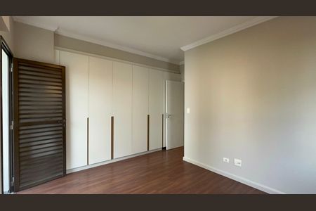 Apartamento à venda com 260m², 3 quartos e 3 vagasSuíte 3