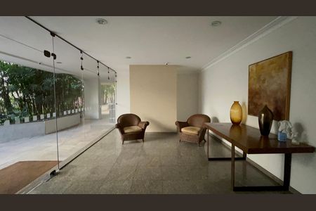 Apartamento à venda com 260m², 3 quartos e 3 vagasHall de entrada