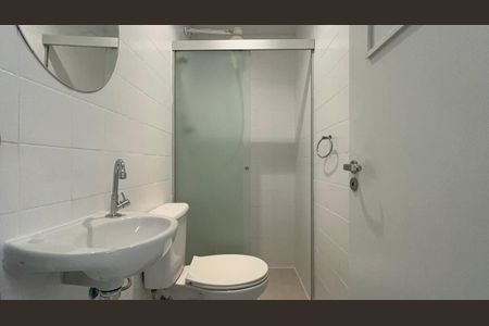 Apartamento à venda com 260m², 3 quartos e 3 vagasBanheiro de serviço