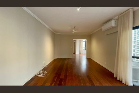 Apartamento à venda com 260m², 3 quartos e 3 vagasSala