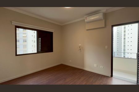Apartamento à venda com 260m², 3 quartos e 3 vagasSuíte 3