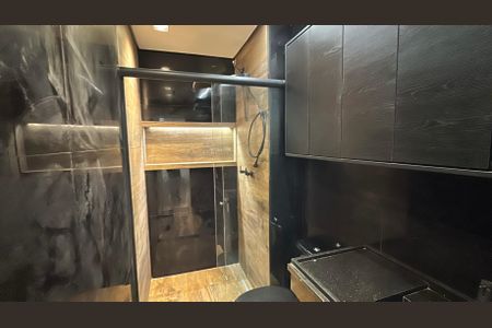 Apartamento à venda com 54m², 1 quarto e 2 vagasBanheiro