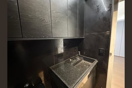 Apartamento à venda com 54m², 1 quarto e 2 vagasBanheiro