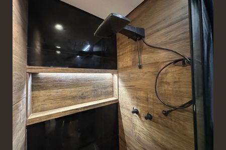 Apartamento à venda com 54m², 1 quarto e 2 vagasBanheiro