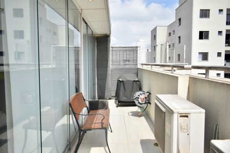 Apartamento à venda com 109m², 2 quartos e 2 vagasVaranda (Cobertura)
