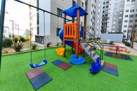Apartamento à venda com 38m², 2 quartos e sem vaga Apartamento à venda com 38m², 2 quartos e sem vagaÁrea comum - Playground