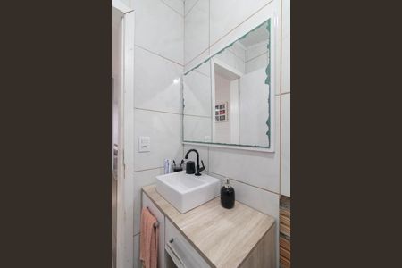 Casa à venda com 990m², 2 quartos e 1 vagaBanheiro