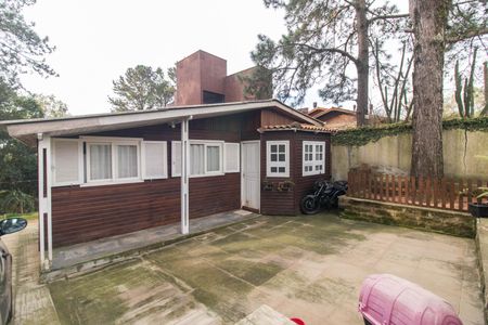 Casa à venda com 990m², 2 quartos e 1 vagaFachada