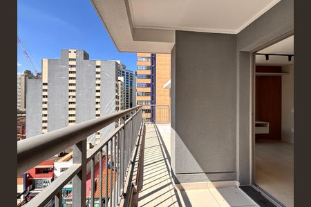 Varanda de apartamento à venda com 1 quarto, 63m² em Indianópolis, São Paulo