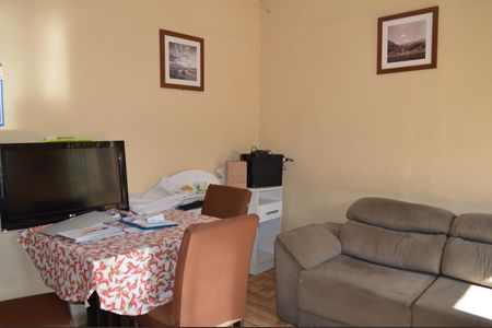 Casa à venda com 70m², 1 quarto e 1 vagaSala