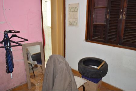 Casa à venda com 70m², 1 quarto e 1 vagaSuíte