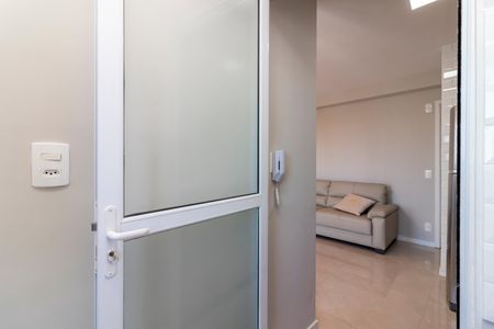 Apartamento para alugar com 45m², 2 quartos e 1 vaga Apartamento para alugar com 45m², 2 quartos e 1 vagaÁrea de Serviço