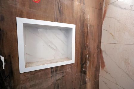 Apartamento à venda com 80m², 2 quartos e 1 vaga Apartamento à venda com 80m², 2 quartos e 1 vagaBanheiro