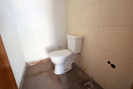Apartamento à venda com 80m², 2 quartos e 1 vaga Apartamento à venda com 80m², 2 quartos e 1 vagaBanheiro de Serviço