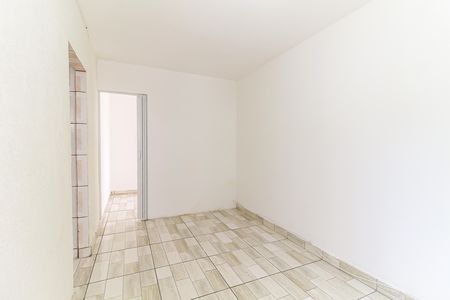 Sala de apartamento para alugar com 3 quartos, 56m² em Conjunto Residencial José Bonifácio, São Paulo