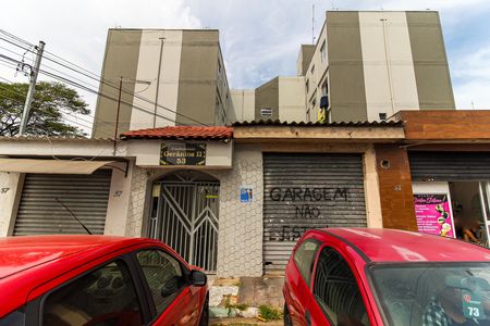 Apartamento para alugar com 56m², 3 quartos e 1 vagaFachada + Placa