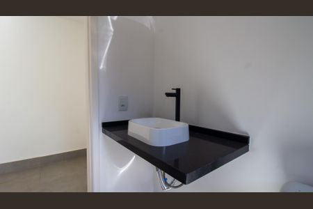 Casa de condomínio à venda com 269m², 3 quartos e 3 vagasBanheiro da Suíte 1