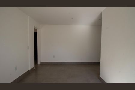 Casa de condomínio à venda com 269m², 3 quartos e 3 vagasSuíte 1