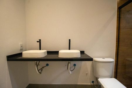 Casa de condomínio à venda com 269m², 3 quartos e 3 vagasBanheiro da Suíte 3