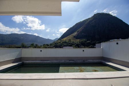 Casa de condomínio à venda com 269m², 3 quartos e 3 vagasÁrea Externa